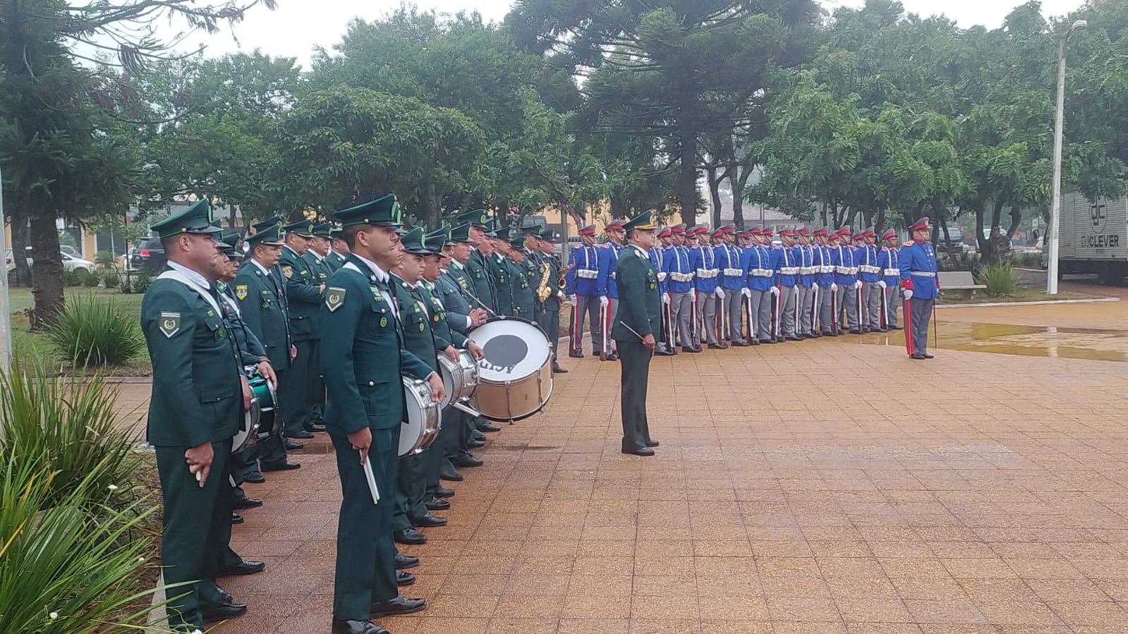 Militares rinden homenaje a la Patria en Pedro Juan Caballero