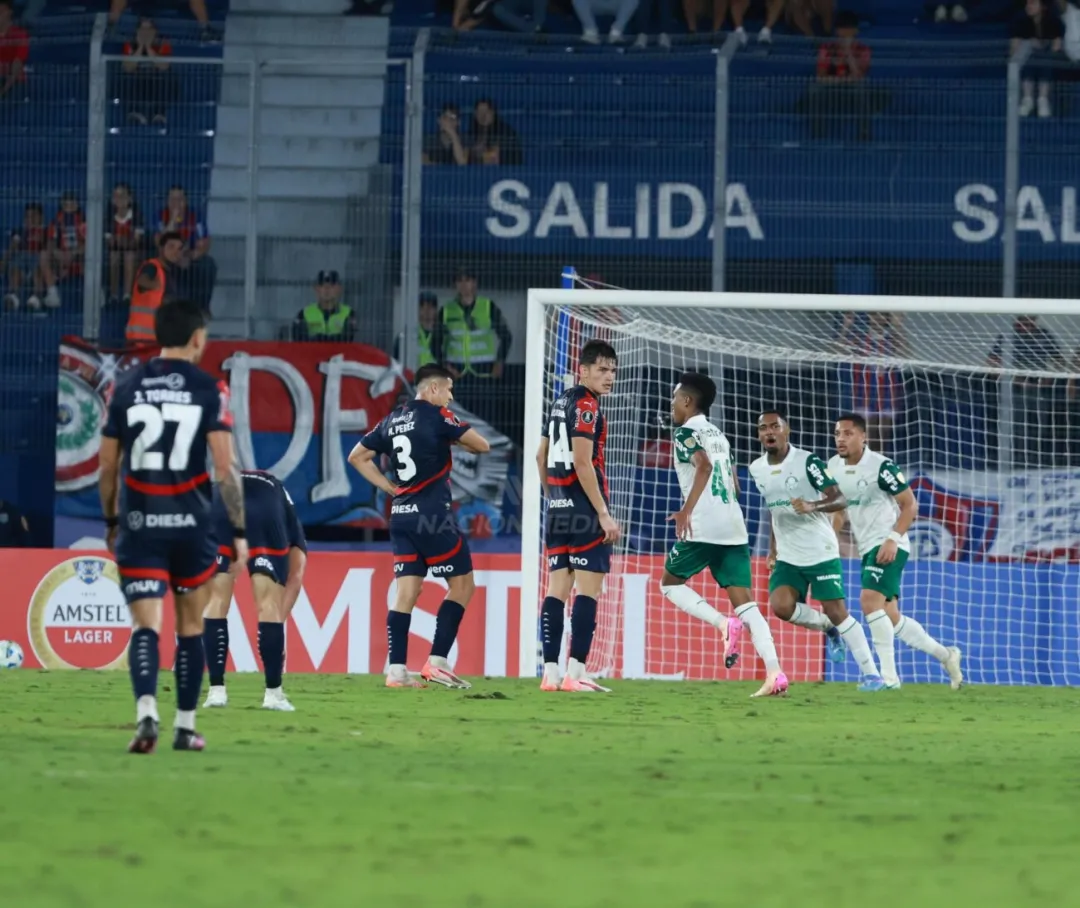 Un permisivo Cerro Porteño hipoteca su continuidad en Copa Libertadores 